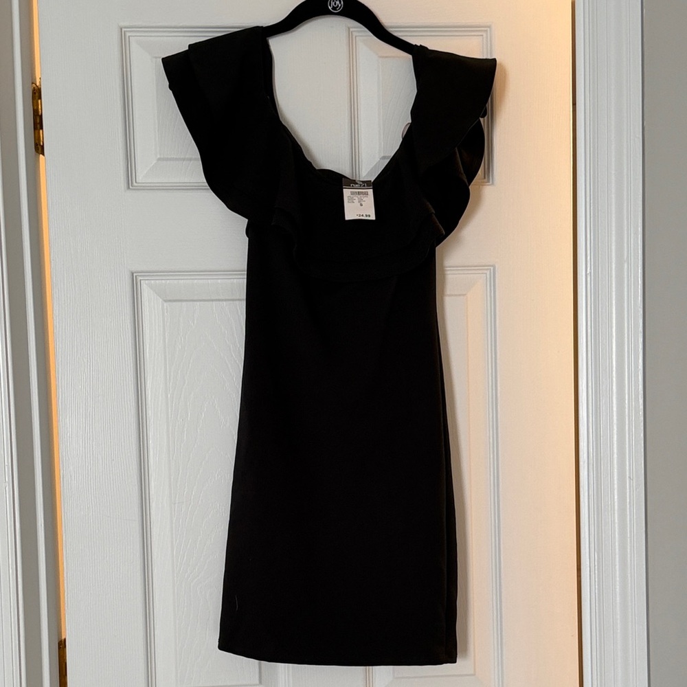 Rue21 Black Ruffle-Shoulder Mini Dress